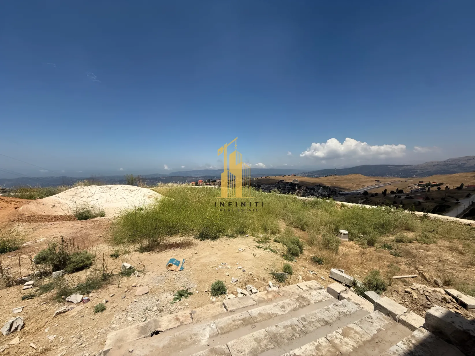 Villa for sale in Saoufar, Lebanon