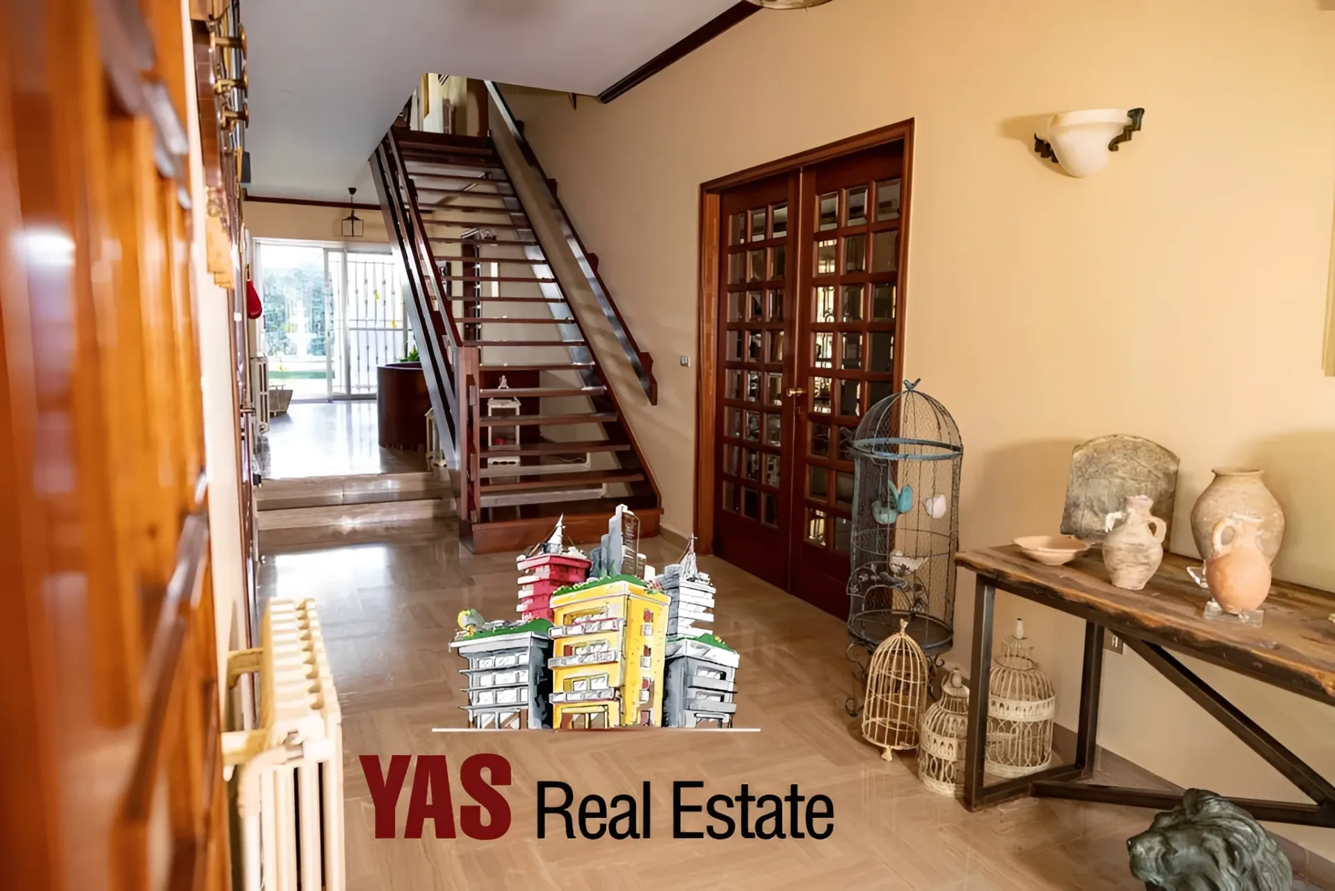 Villa for Sale in Ballouneh