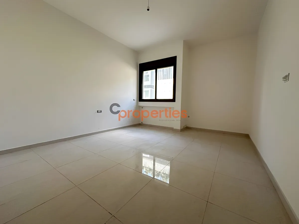 Apartment for Sale in Mtaileb