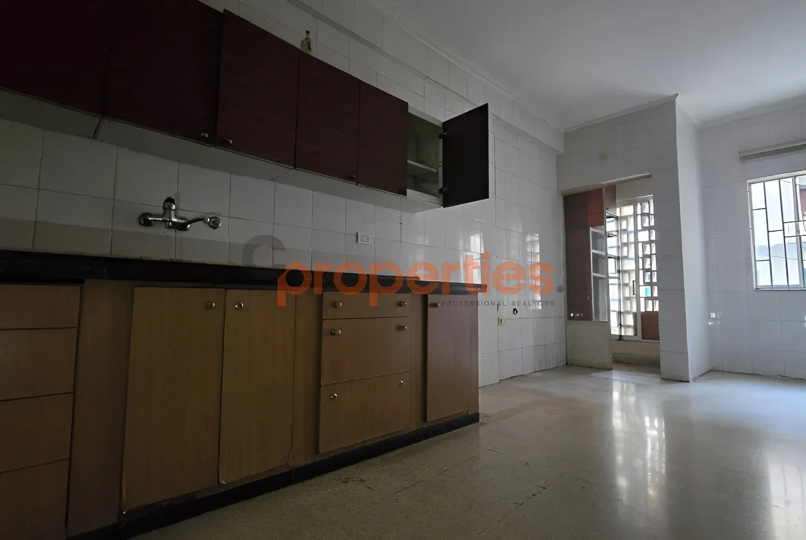 Apartment for Sale in Ain El Remmaneh