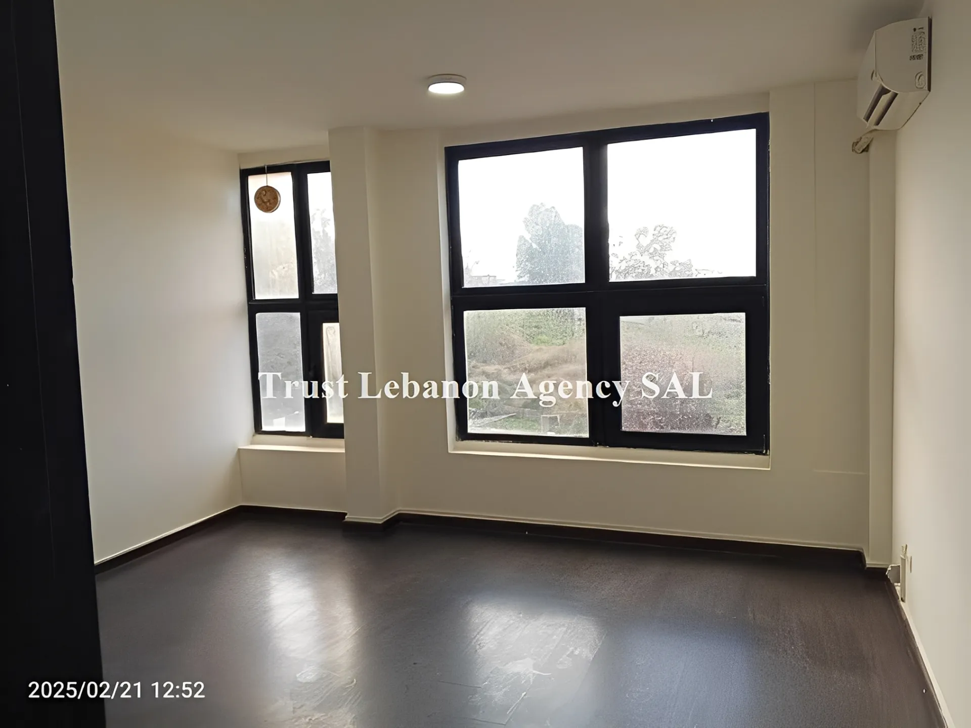 Office for rent in Baabda, Hazmieh