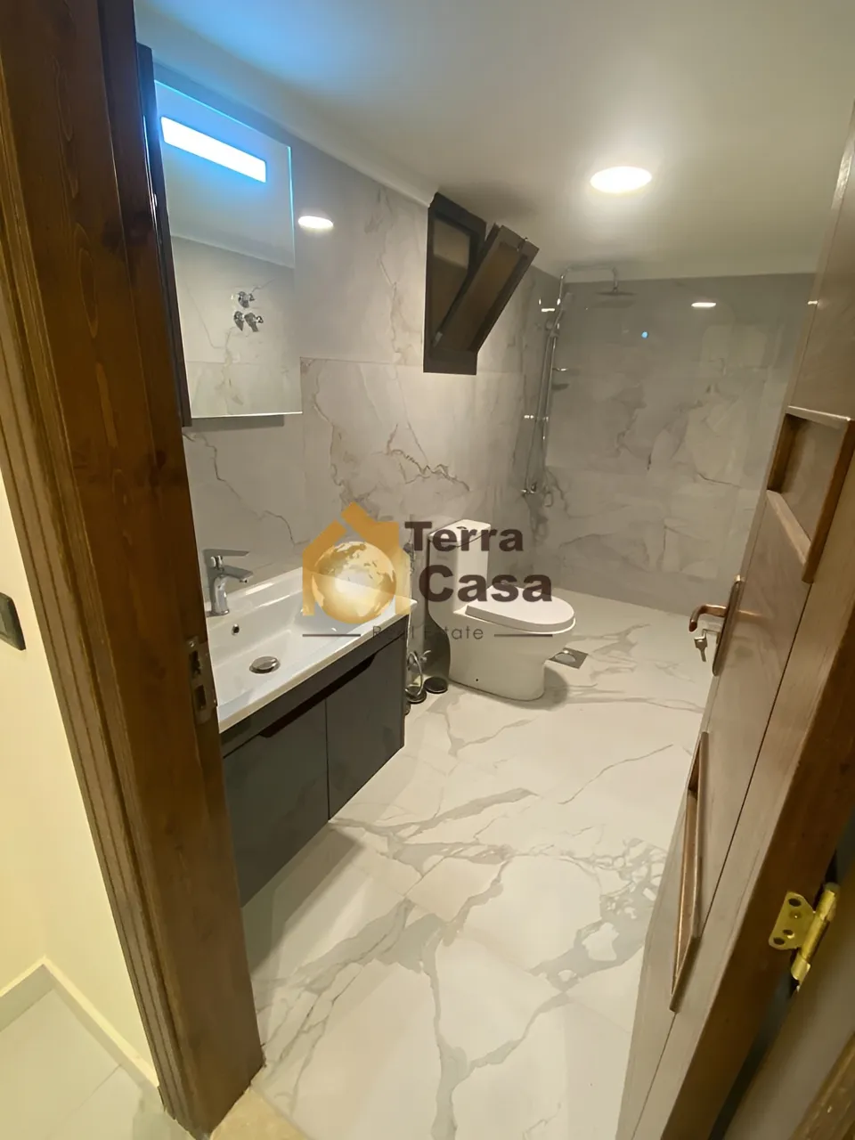 Apartment for Sale in Ksara