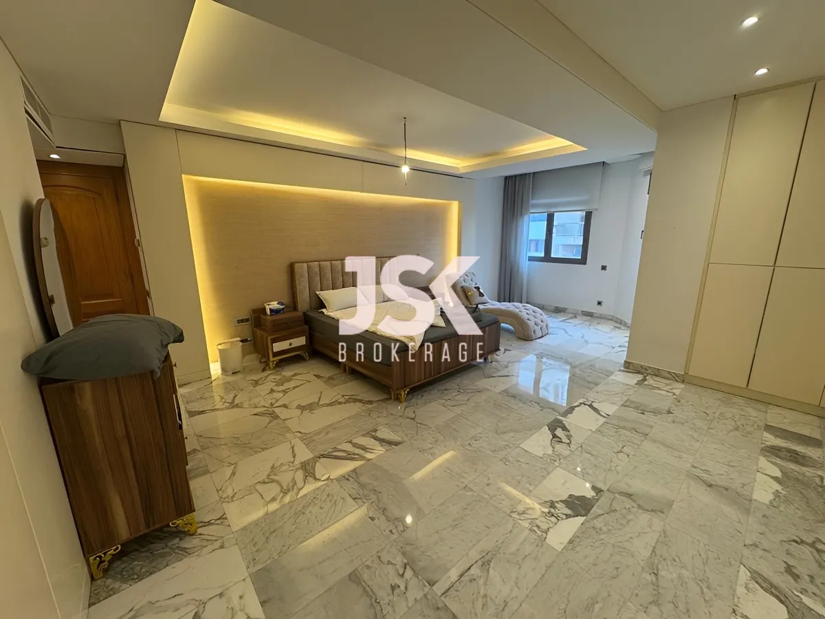 Apartment for Sale in Hamra, Beirut, Lebanon