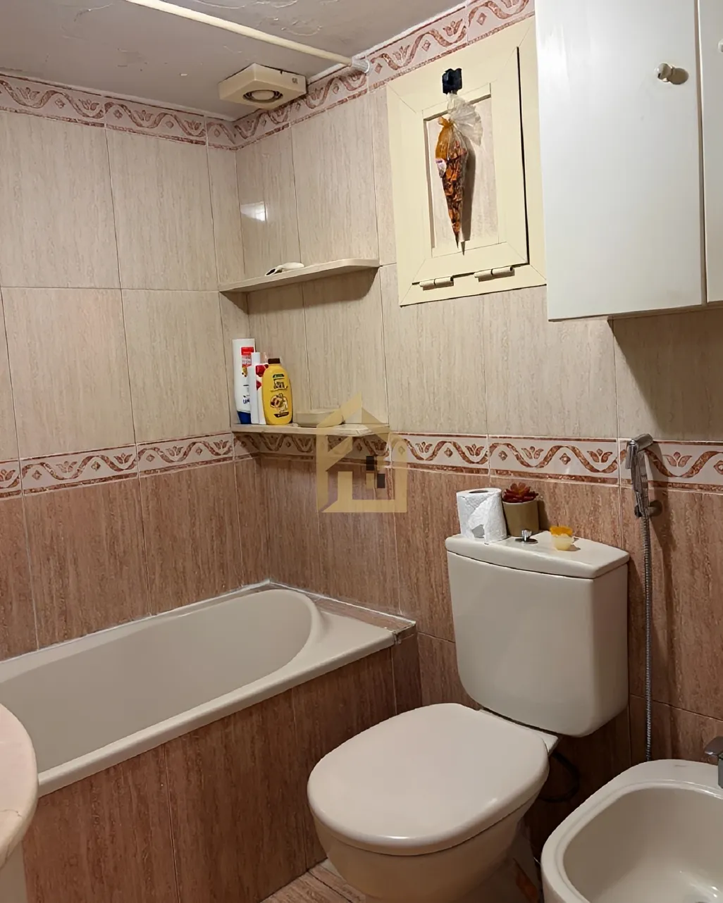 Apartment for sale in Tariq El Jdideh, Beirut, Lebanon