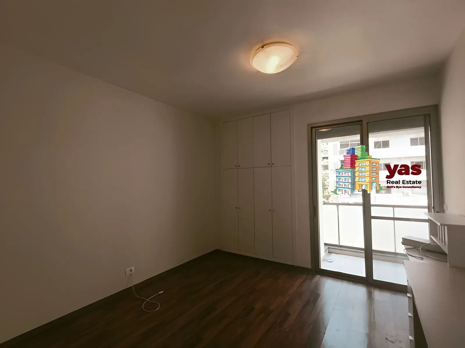 Chalet for Sale in Halat