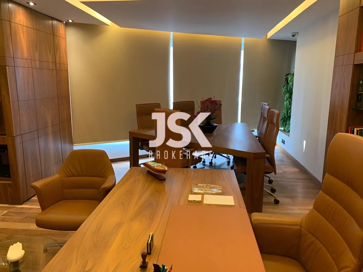 Apartment for Sale in Hotel Dieu, Achrafieh, Beirut, Lebanon