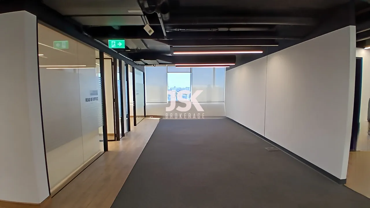 Office for Sale in Sin El Fil