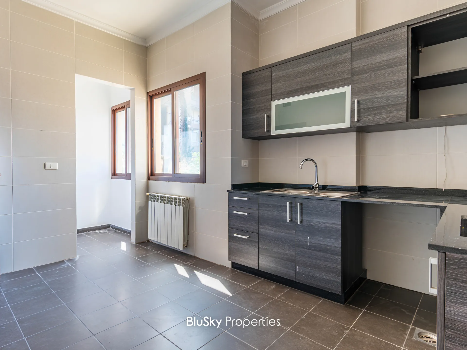 Apartment for rent in Mansourieh, lebanon