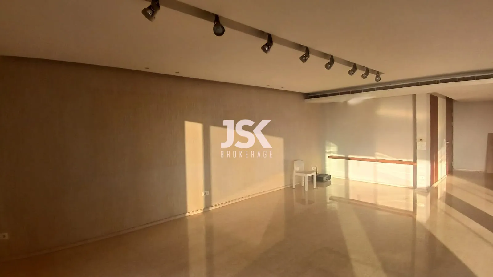 Apartment for Sale in Mtaileb