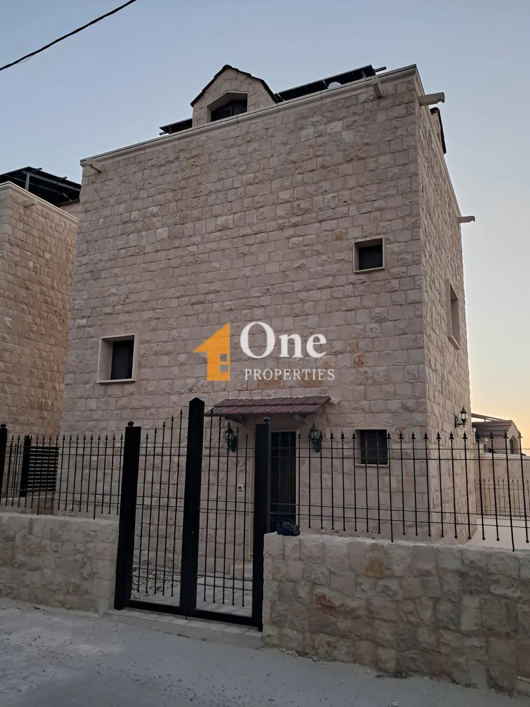 Triplex for sale in Mechmech, Lebanon - 2 bed, 4 bath