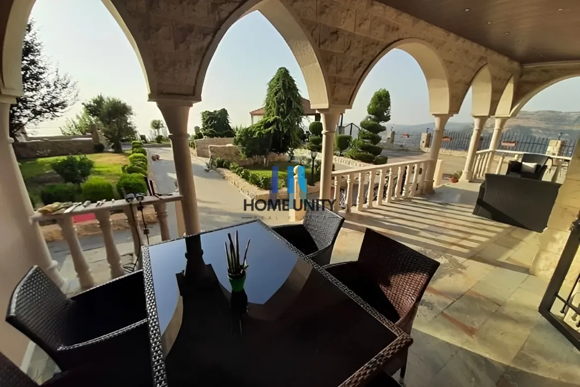 Villa for Rent in Zaarour