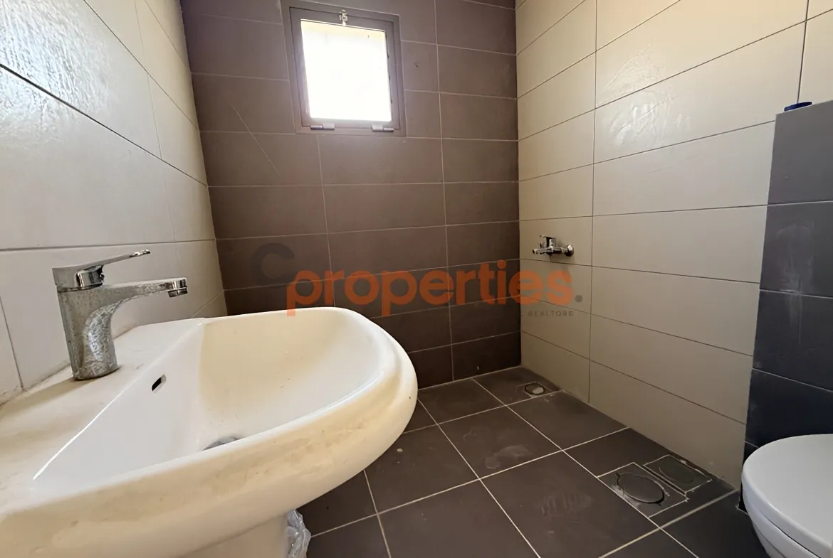 Apartment for Sale in Naqqache
