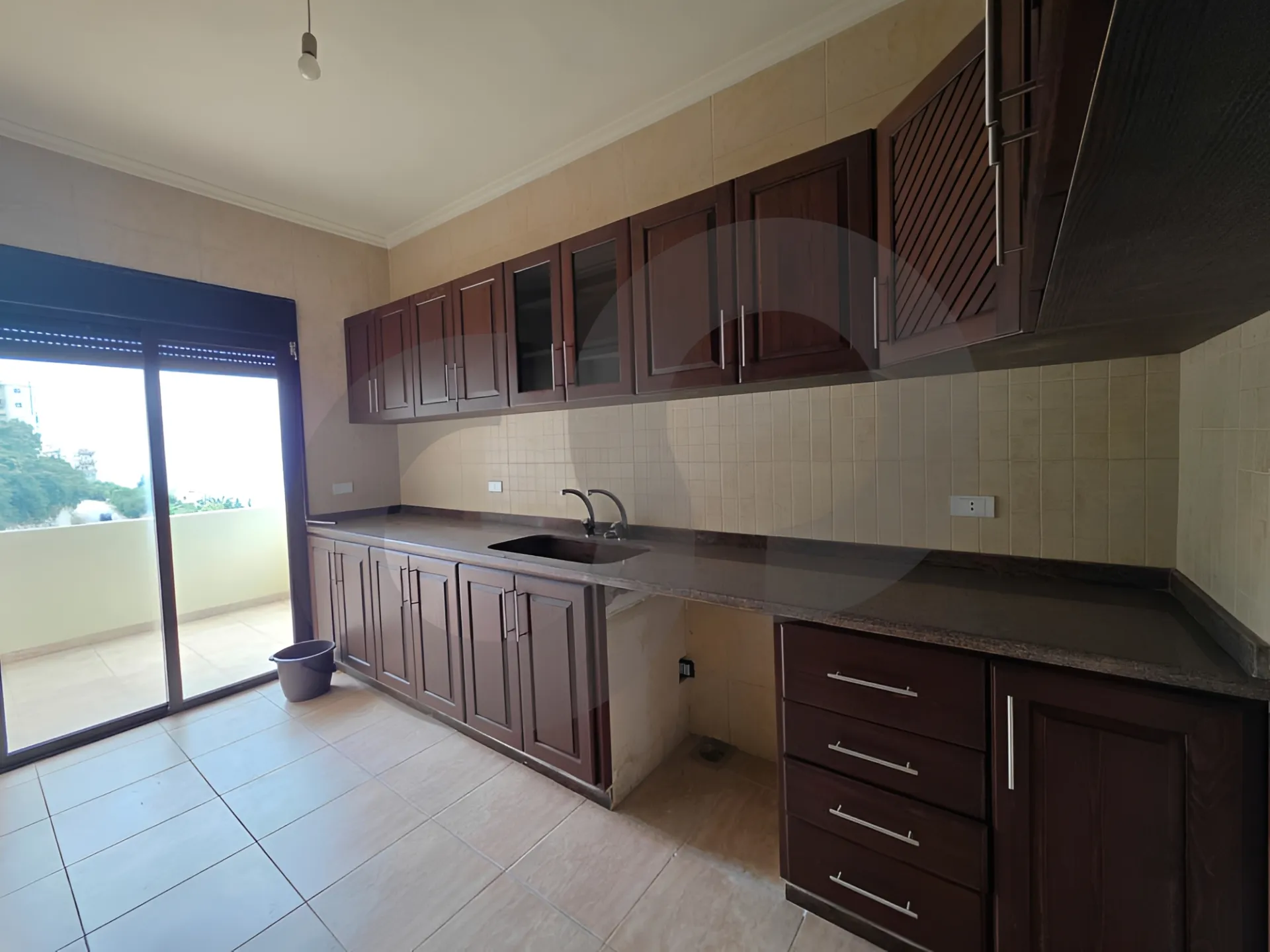 Apartment for Sale in Blat - 3 bed, 2 bath