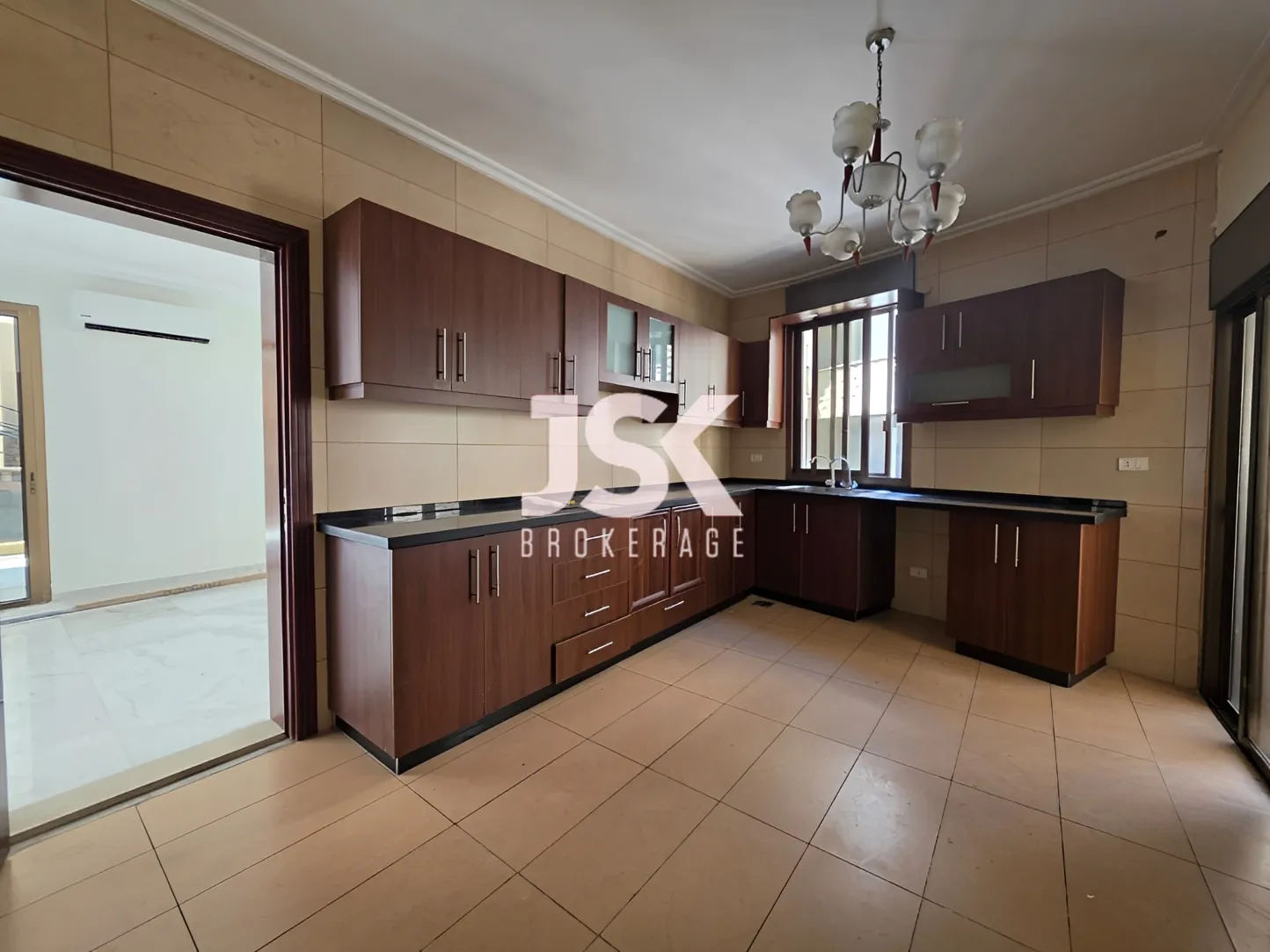 Apartment for sale in Hazmieh, Lebanon - 2 bed, 4 bath