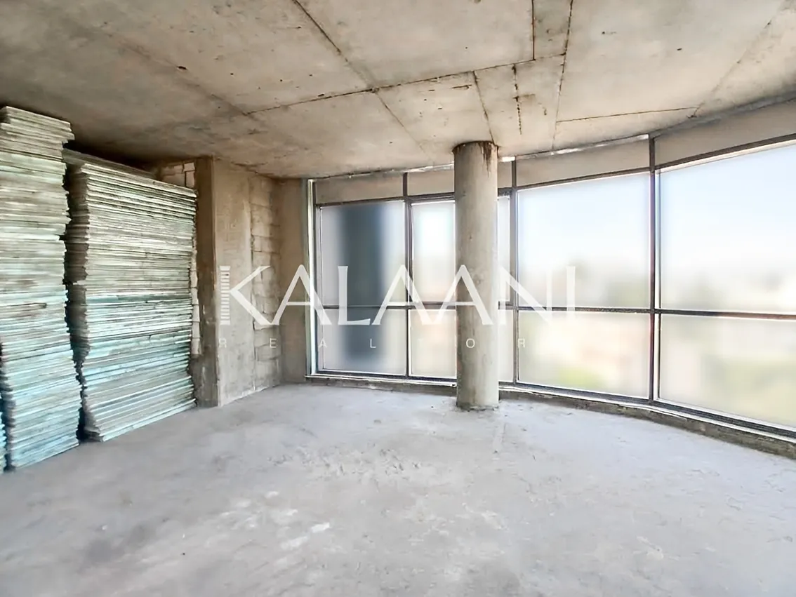Office for rent in Hazmieh