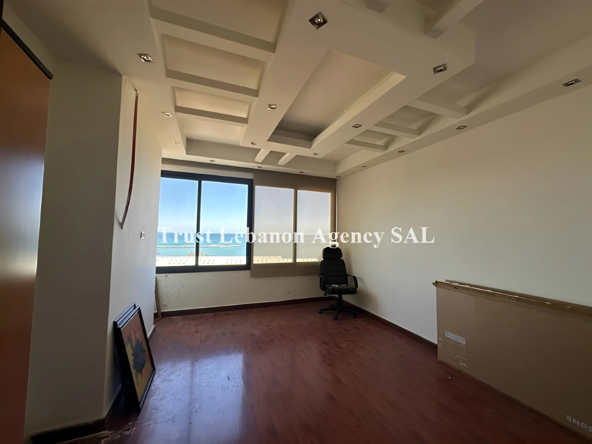 Office For Rent in Metn, Zalka