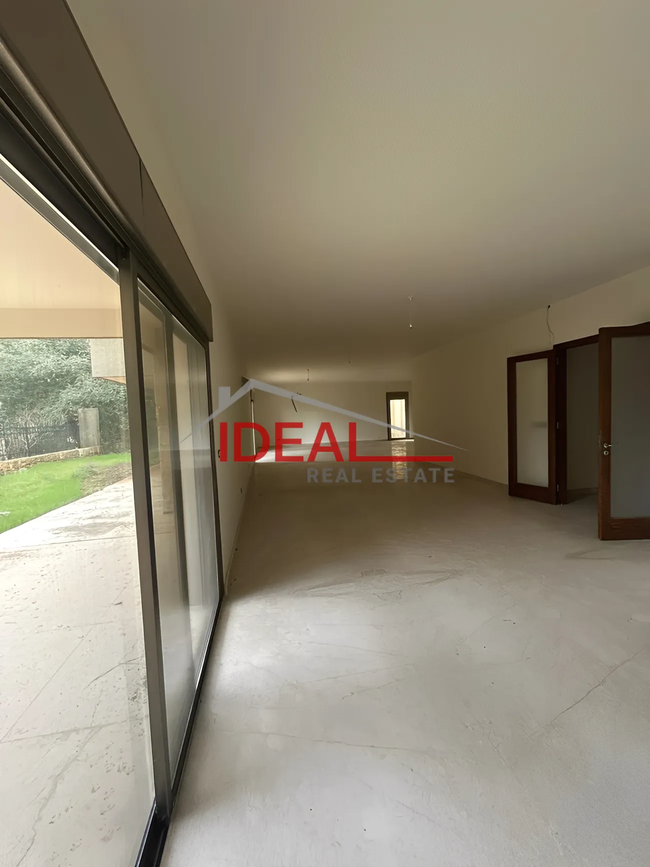 Apartment for sale in Ballouneh, Lebanon - 3 bed, 4 bath