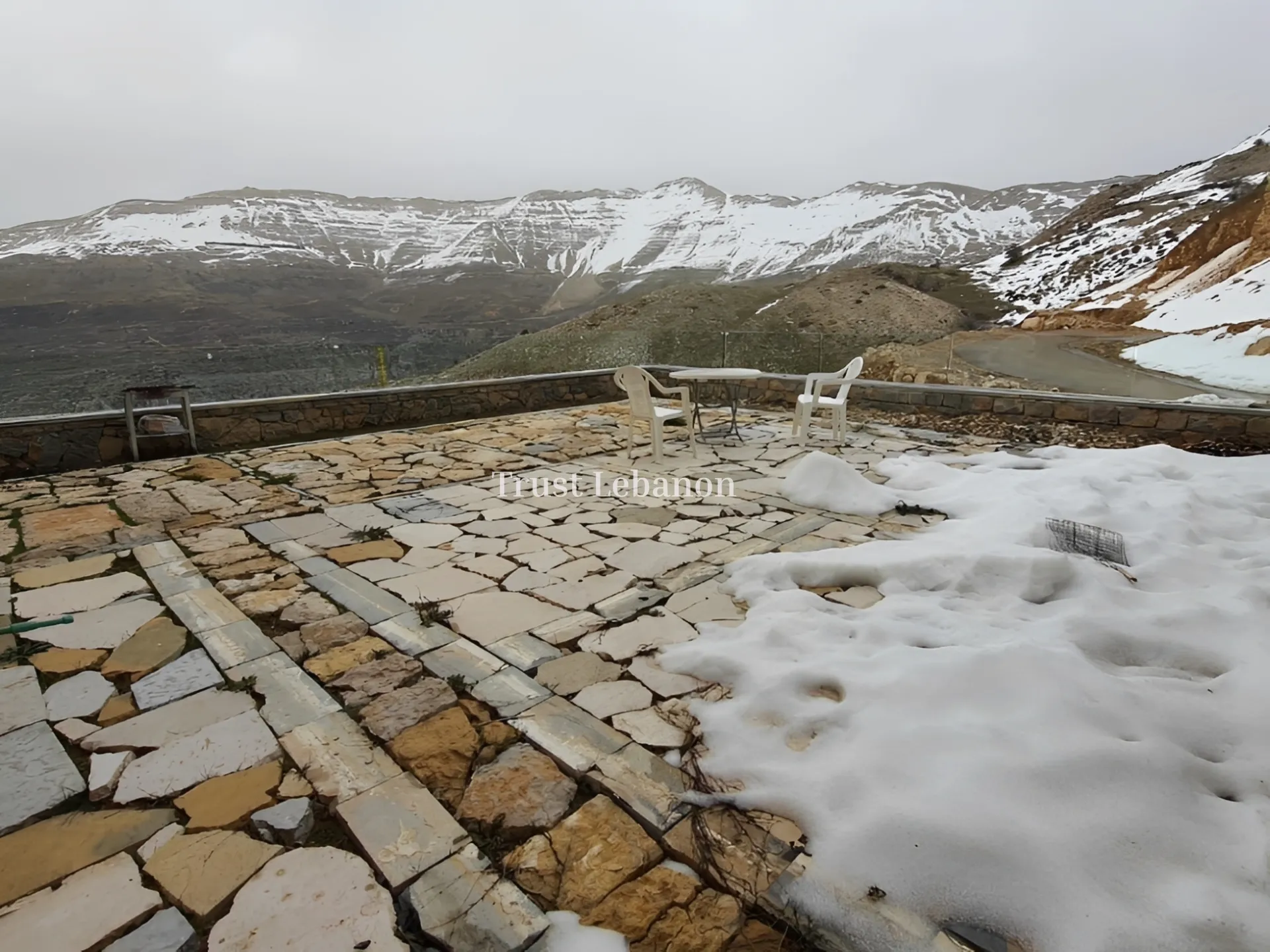 Apartment for rent in Zaarour, Lebanon - 2 bed, 1 bath
