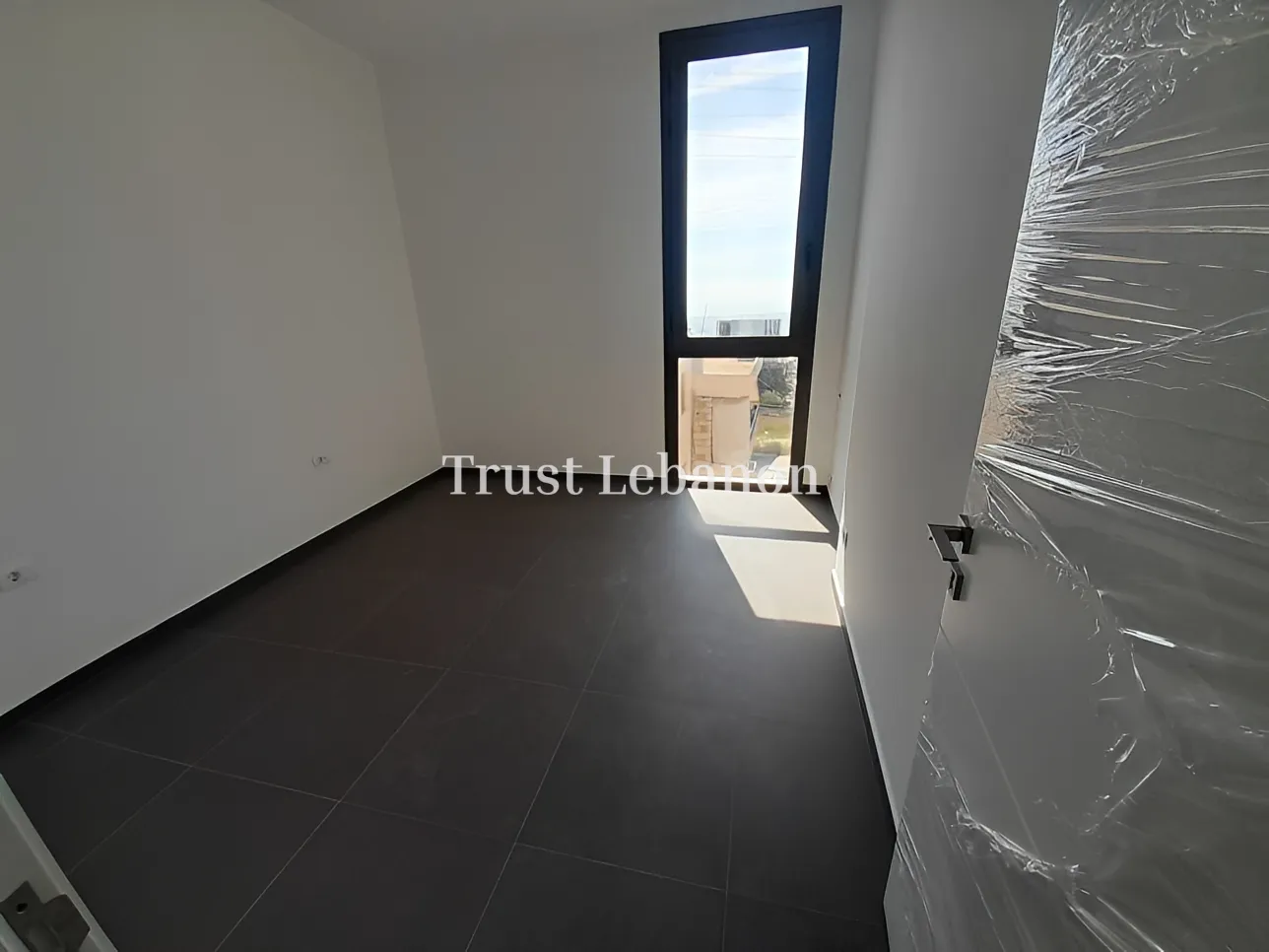 Apartment for rent in Mansourieh, Lebanon - 3 bed, 3 bath