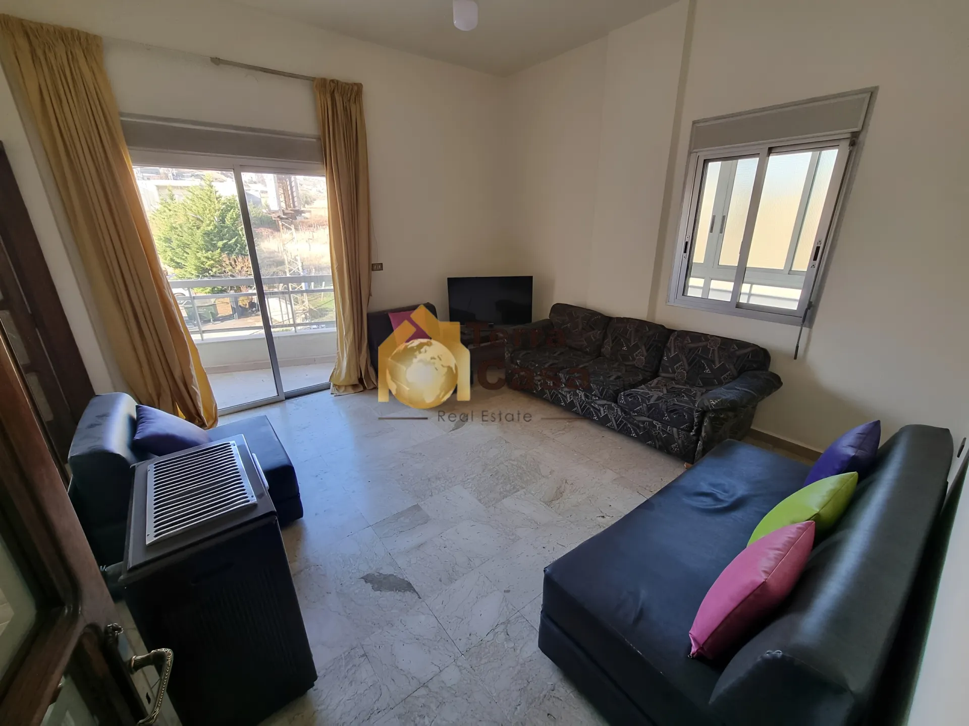 Apartment for Rent in Maalaka - 2 bed, 2 bath