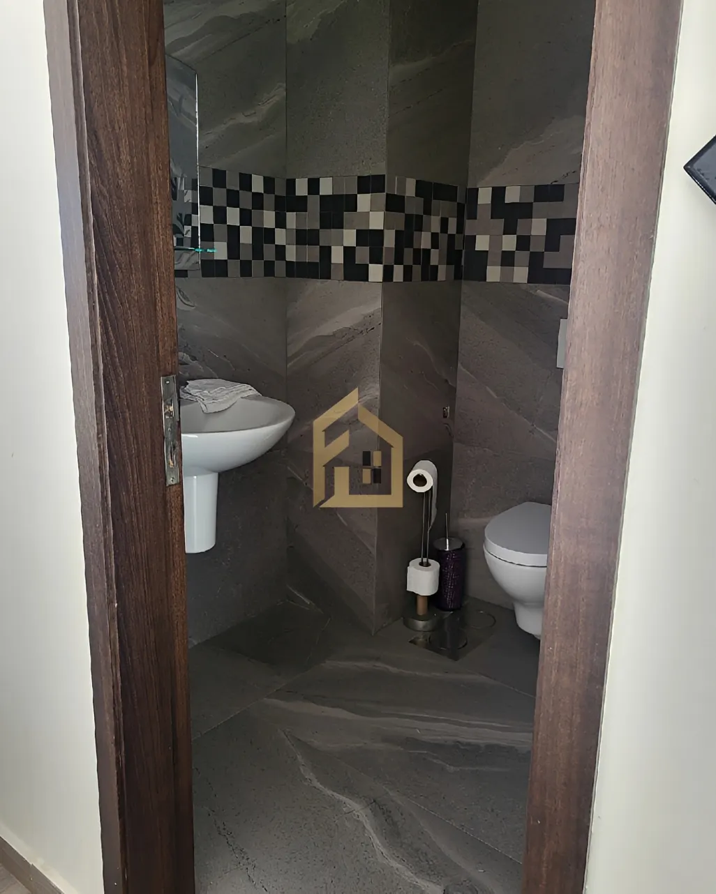 Duplex for rent in Haret Sakher, Lebanon