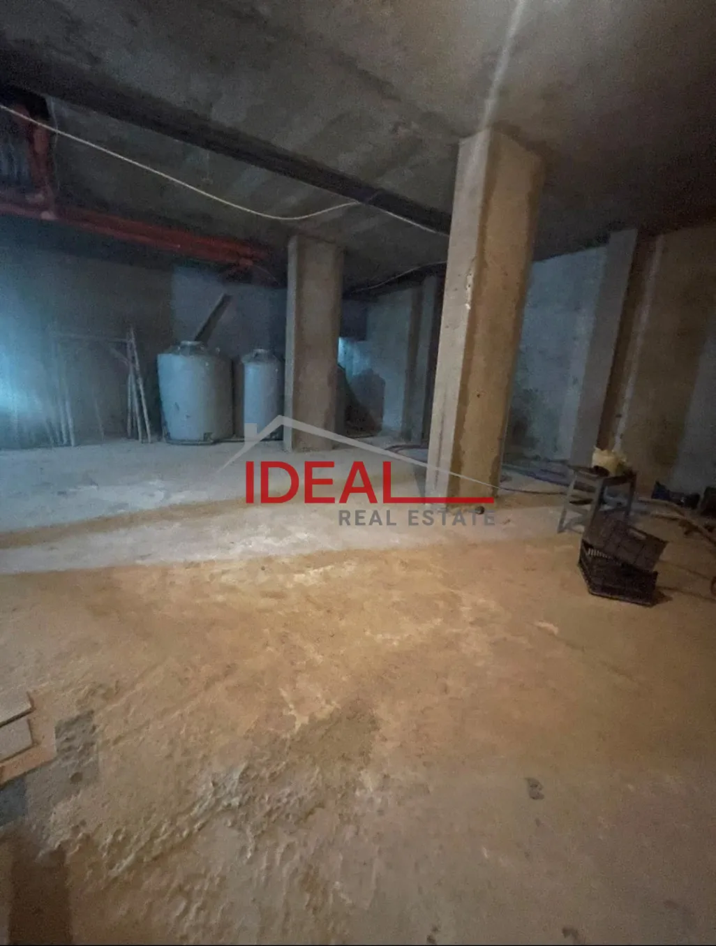 Warehouse for sale in Dik El Mehdi, Lebanon