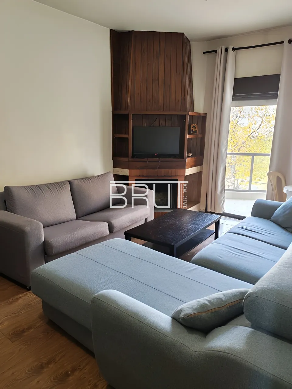 Building for Sale in Aayoun El Siman