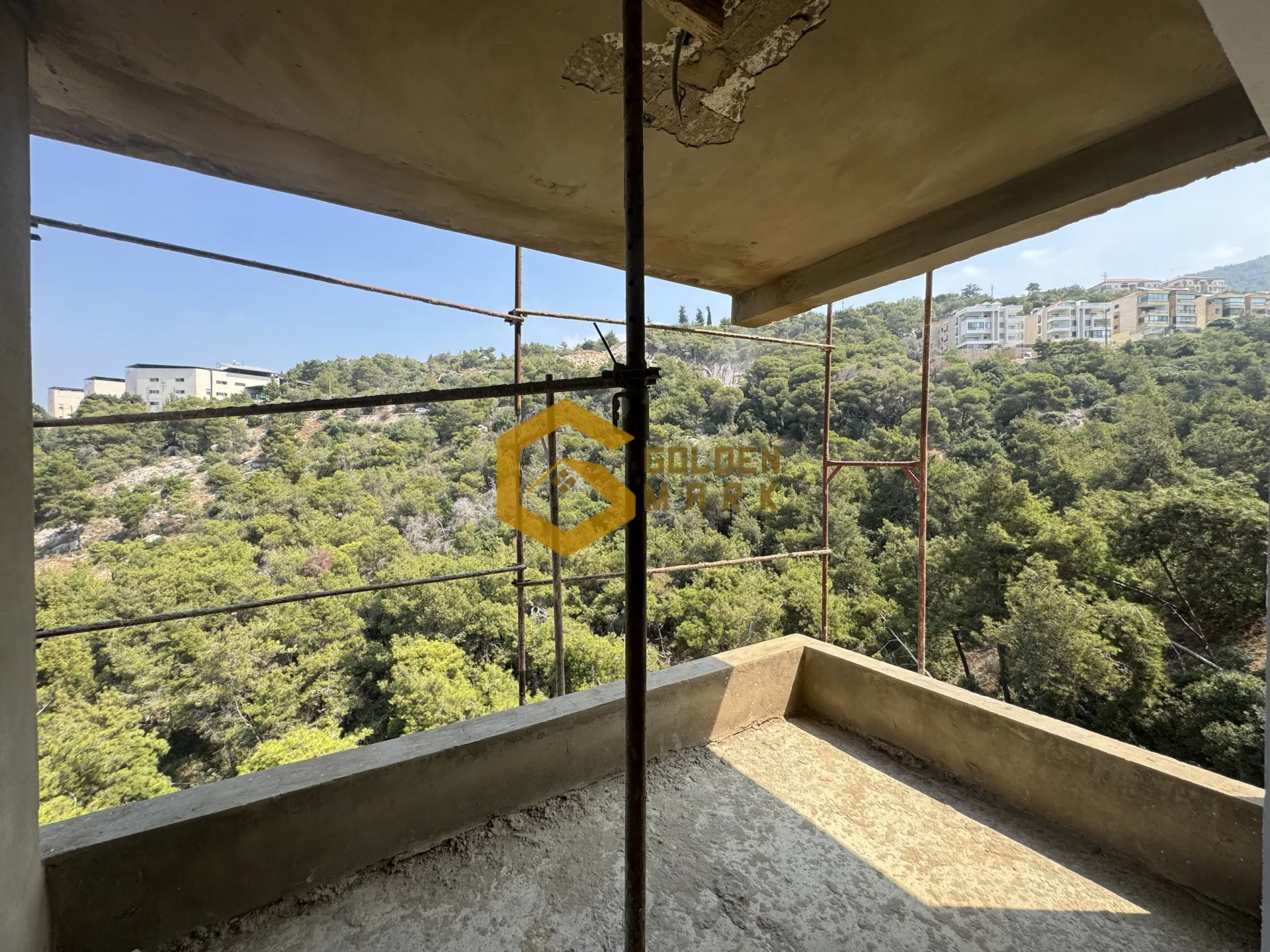 Apartment for Sale in Tilal Ain Saadeh, Metn