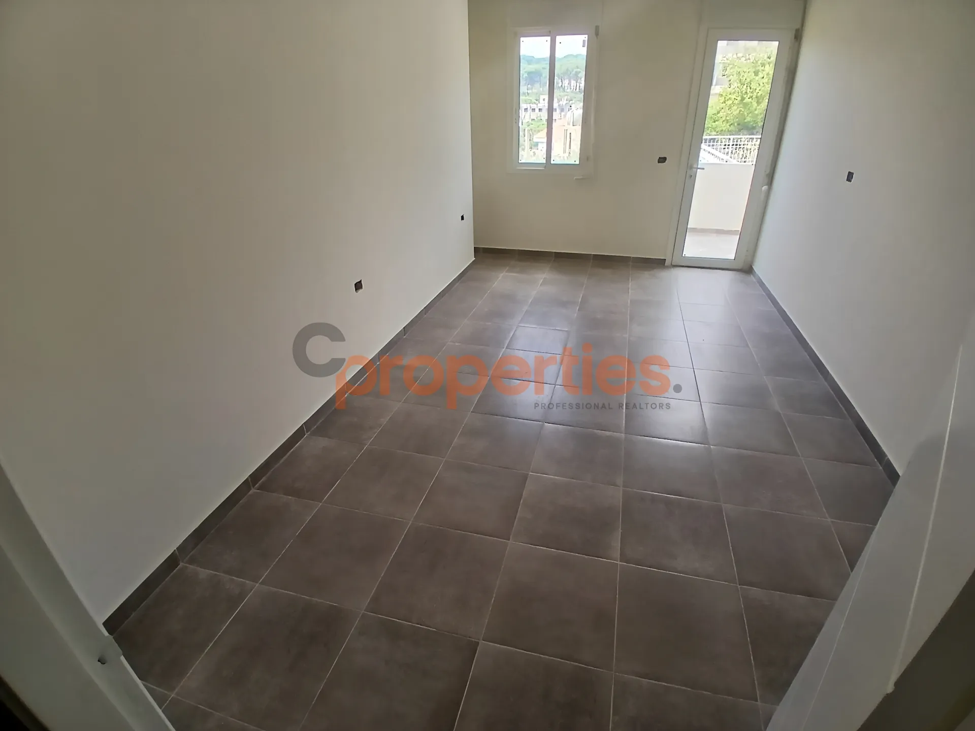 Apartment for Sale in Zaraoun