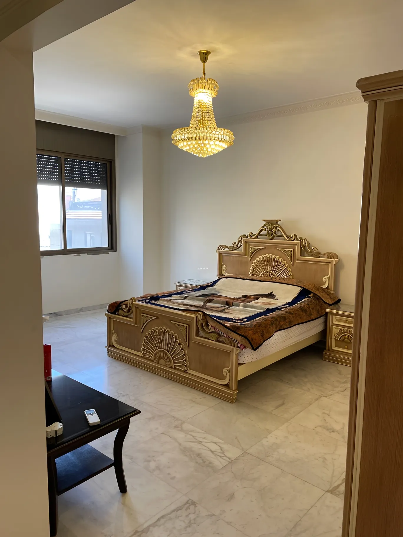 Apartment for sale in Jnah
