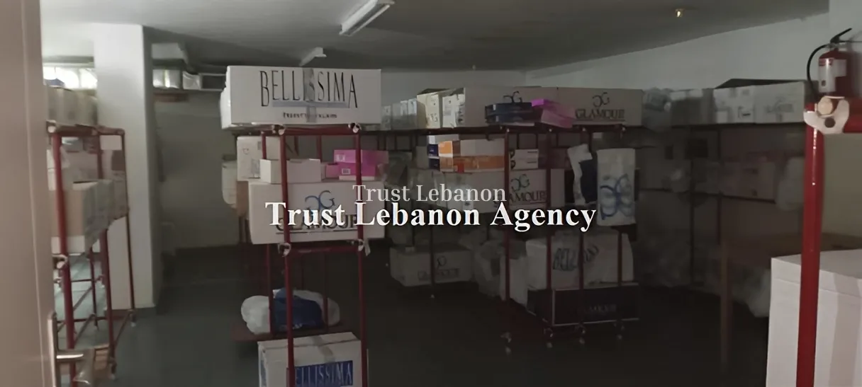 Office for sale in Mar Takla
