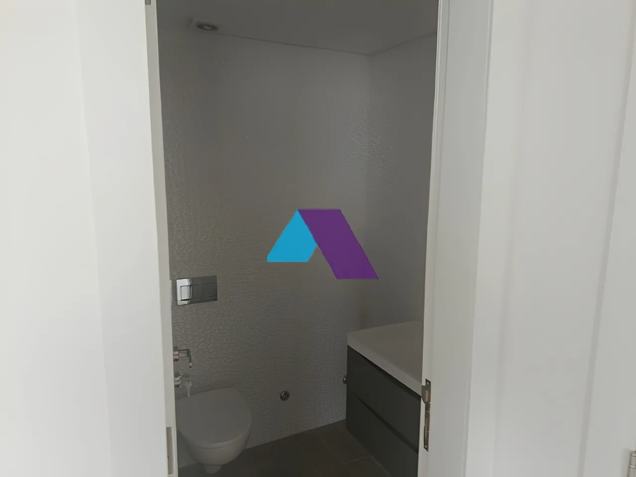 Apartment for Sale in Dekwaneh