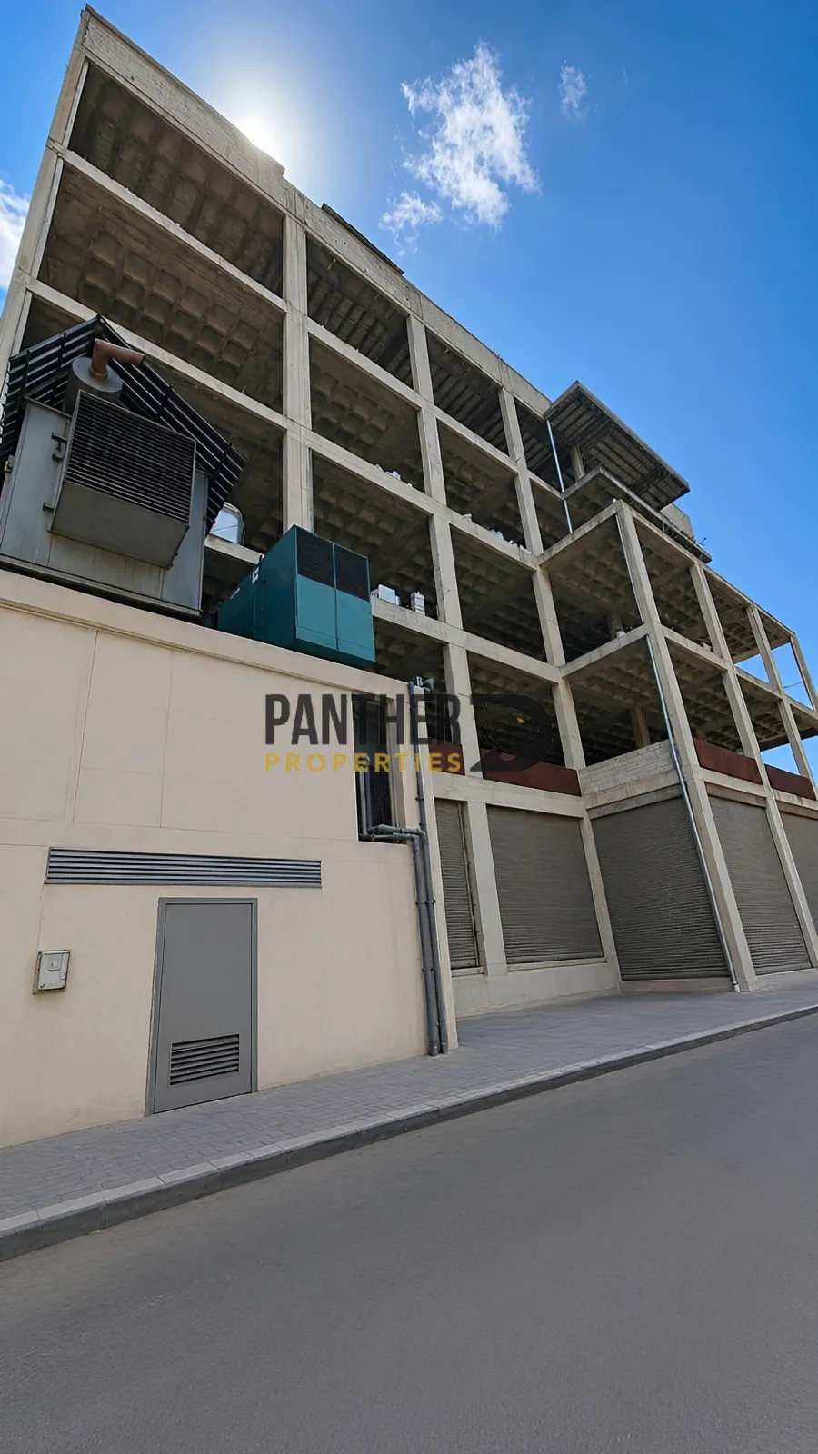 Commercial for sale in Dekwaneh, lebanon