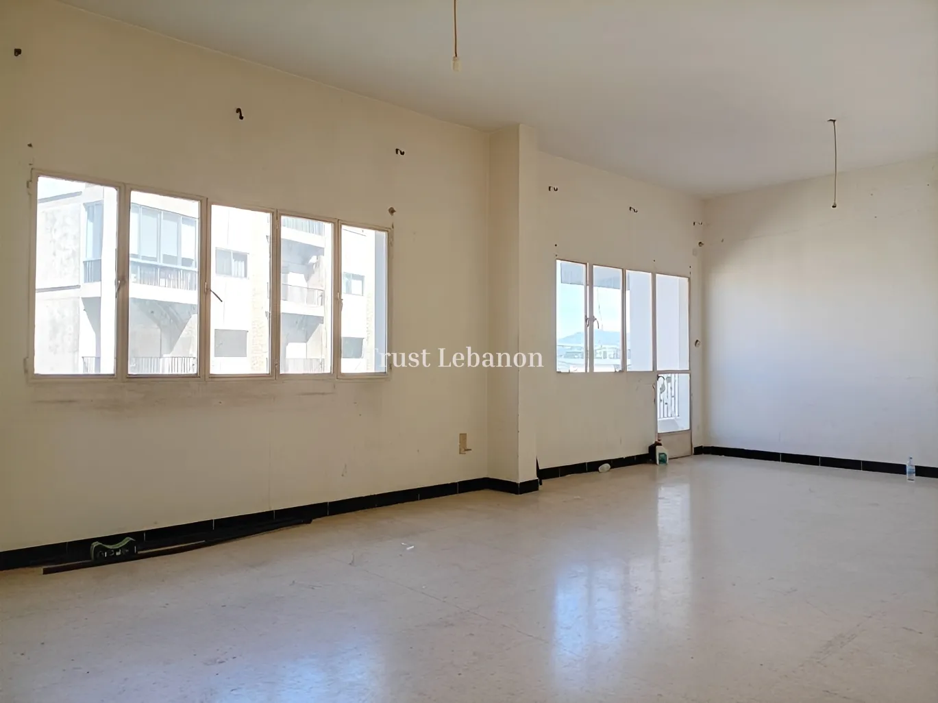 Apartment for sale in Baouchriyeh, Lebanon - 3 bed, 2 bath