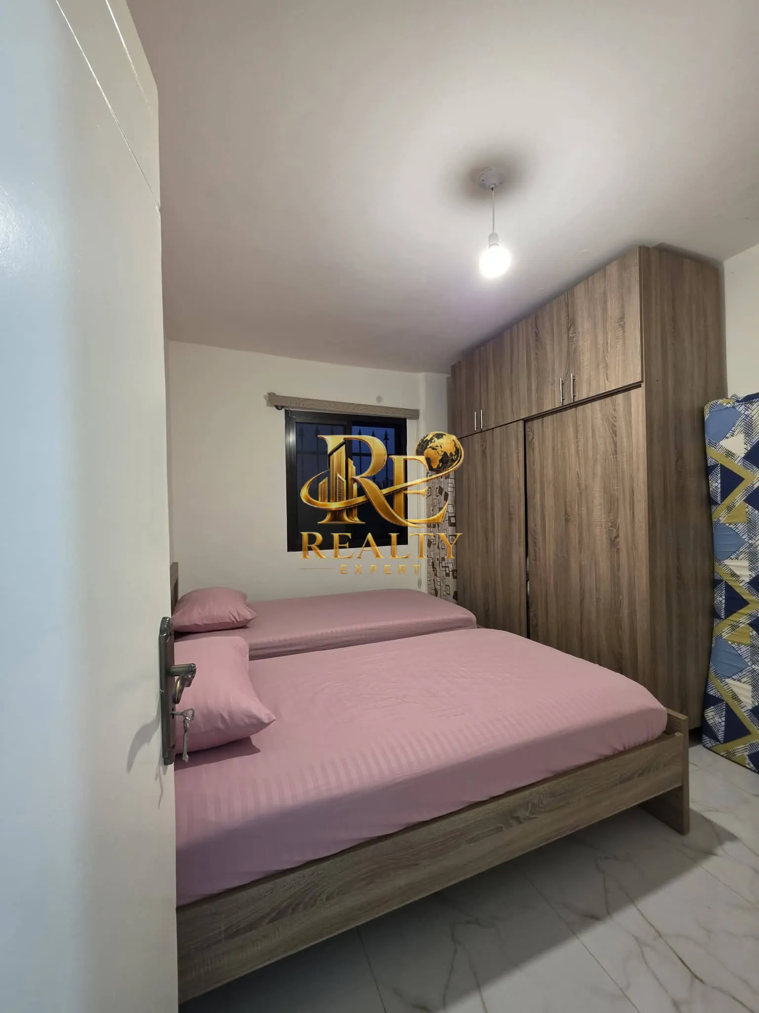 شقة for sale in عرمون، لبنان