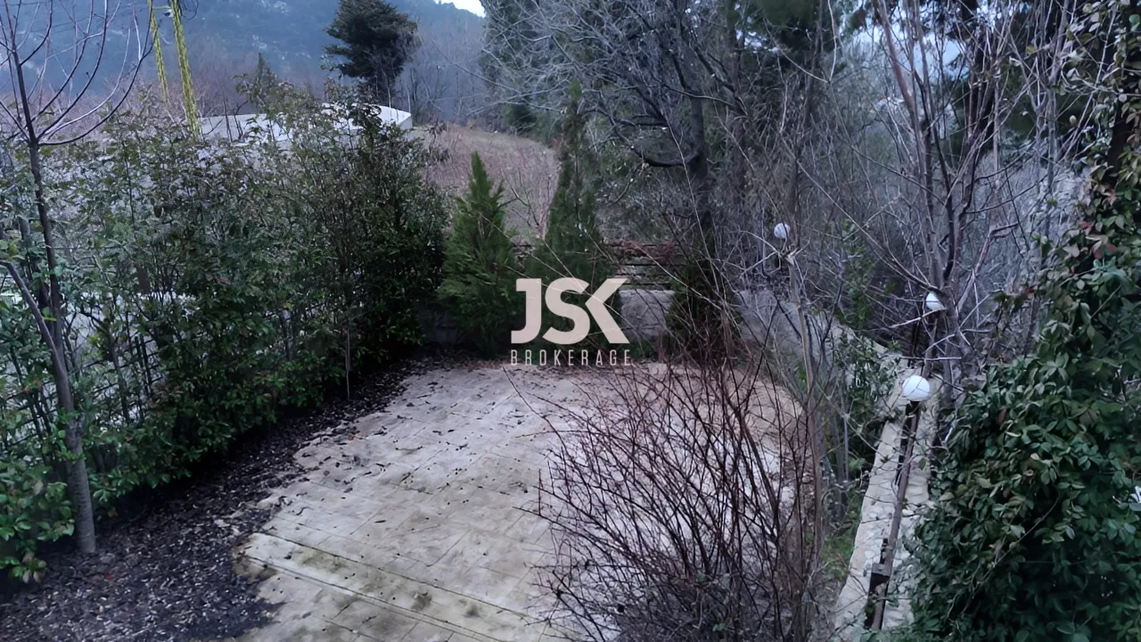 Duplex for Sale in Ehden - 3 bed