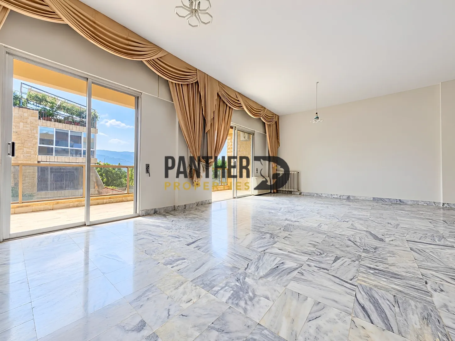 Apartment for rent in Beit Meri