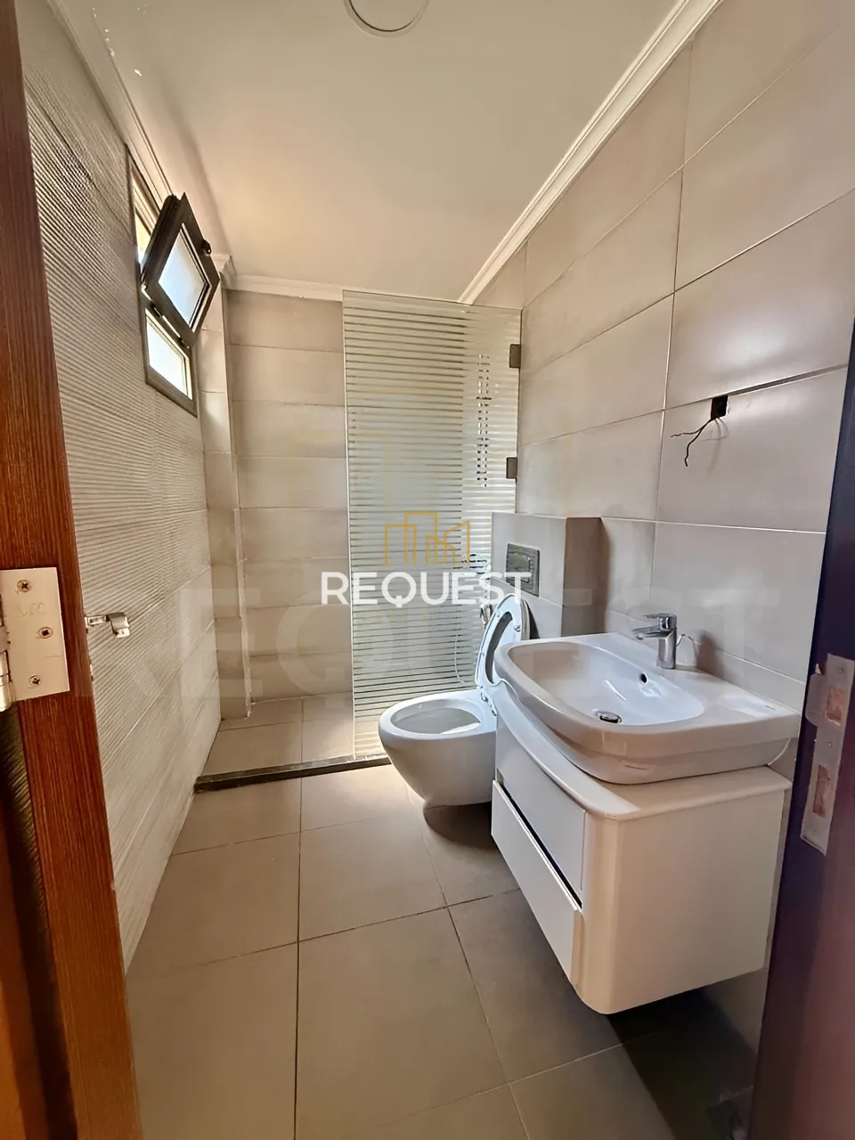 Apartment for rent in Spears, beirut, lebanon
