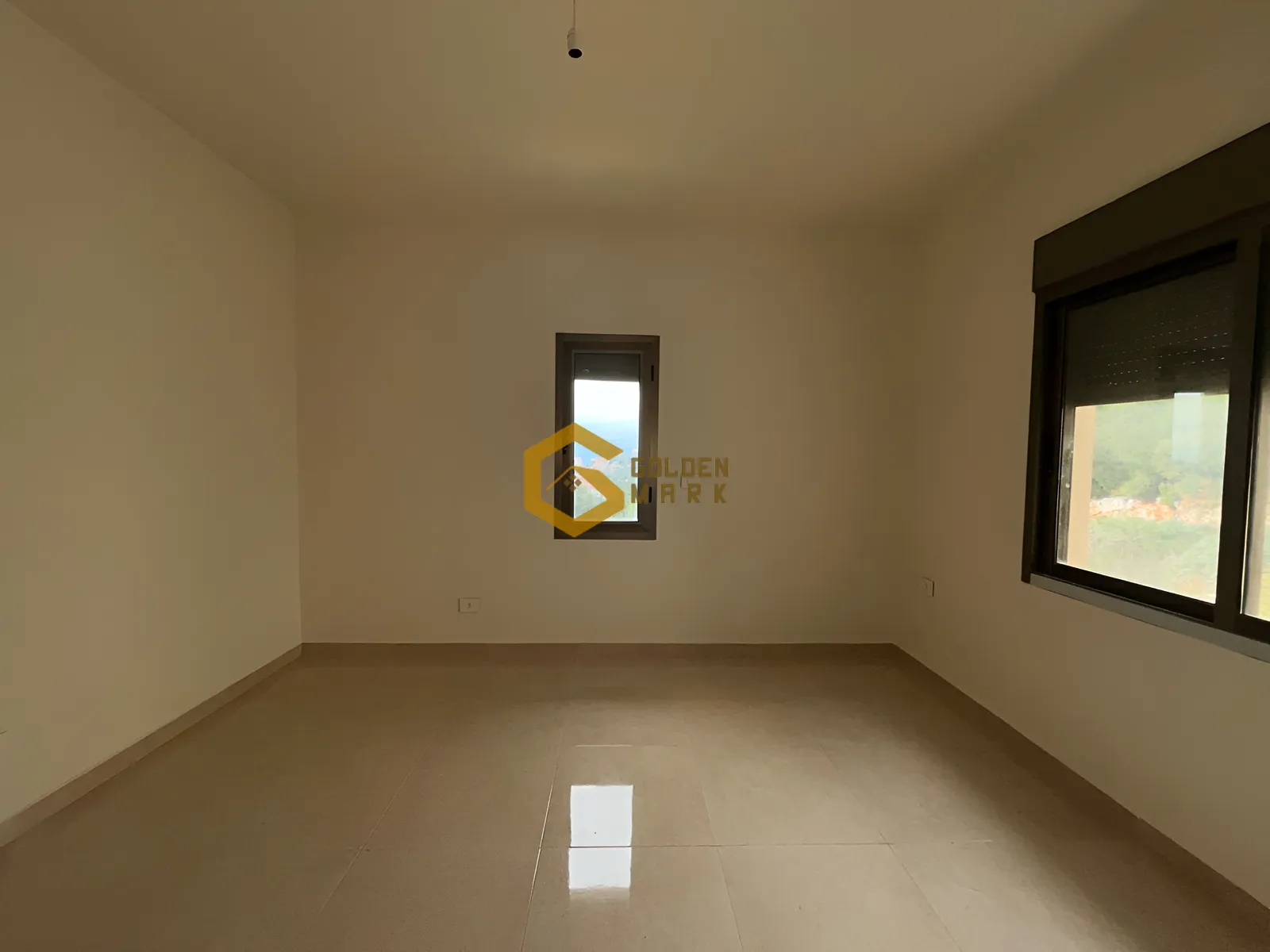 Apartment for Sale in Ballouneh