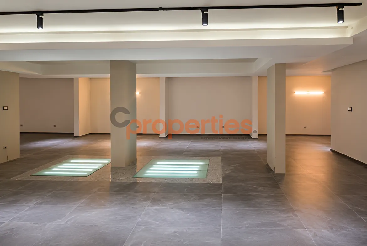 Showroom for Rent in Dekwaneh