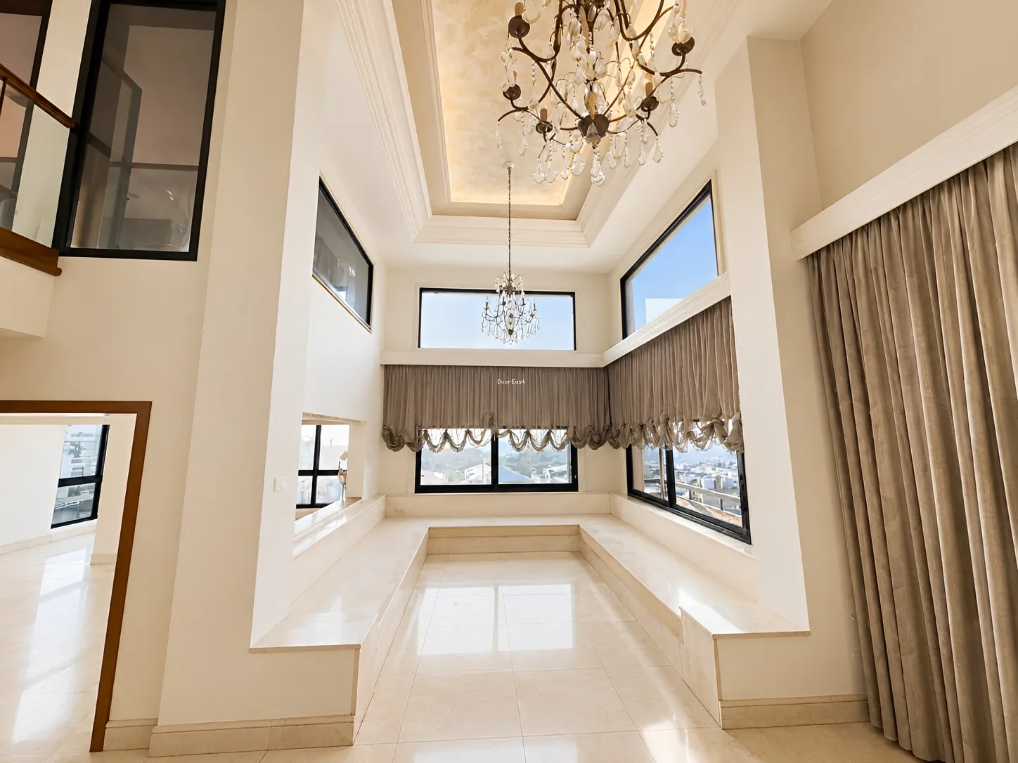 دوبلكس for sale in مار تقلا, الحازمية, لبنان