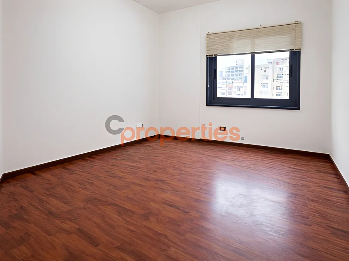 Office for Rent in Jdeideh