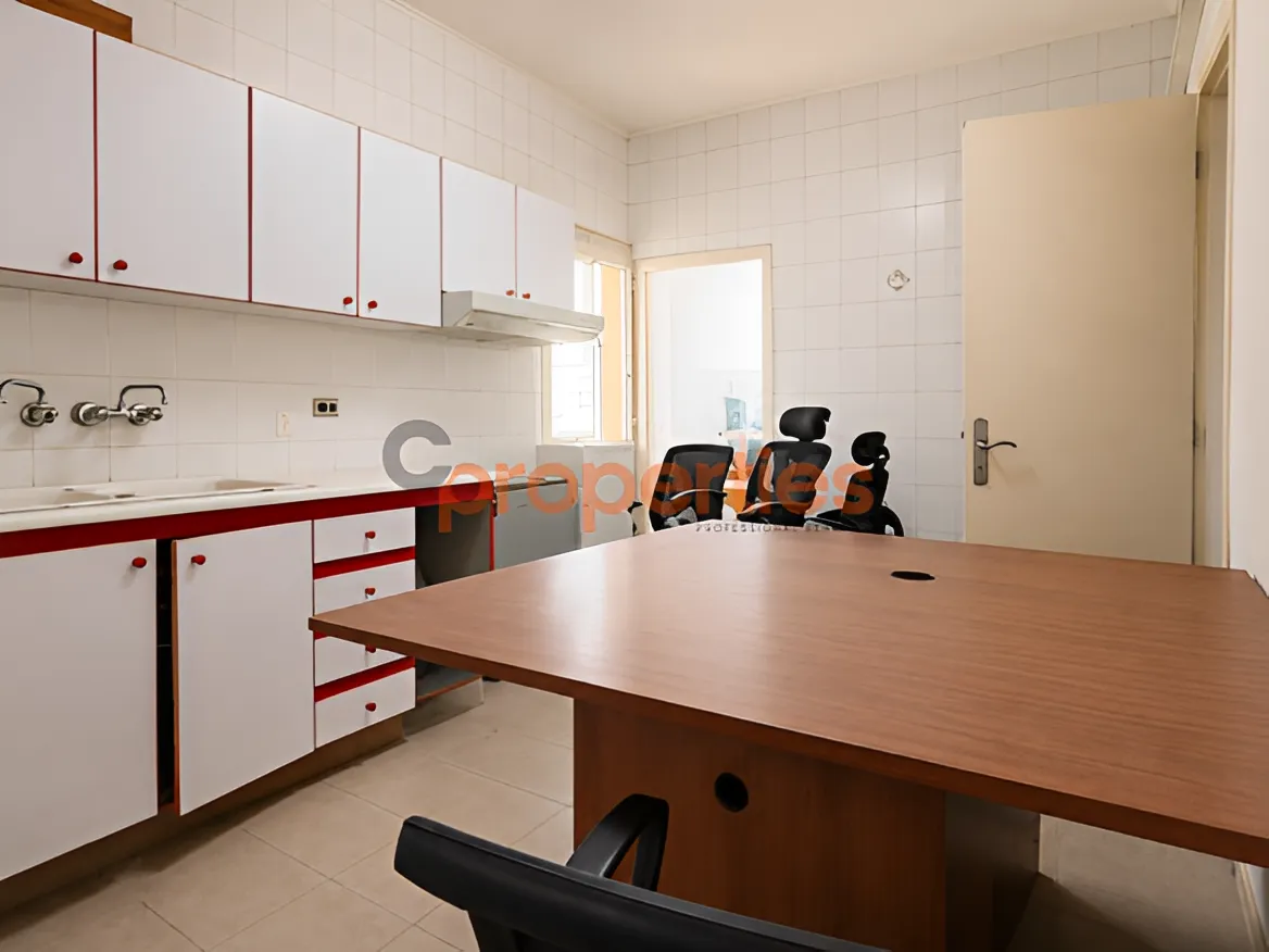 Apartment for Sale in Badaro - 3 bed, 3 bath