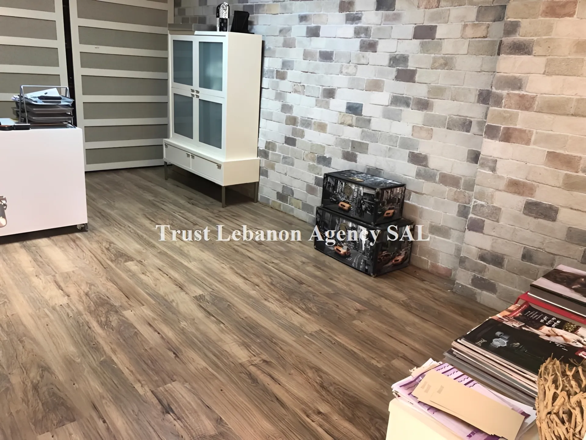 Office for sale in Metn, Mansourieh