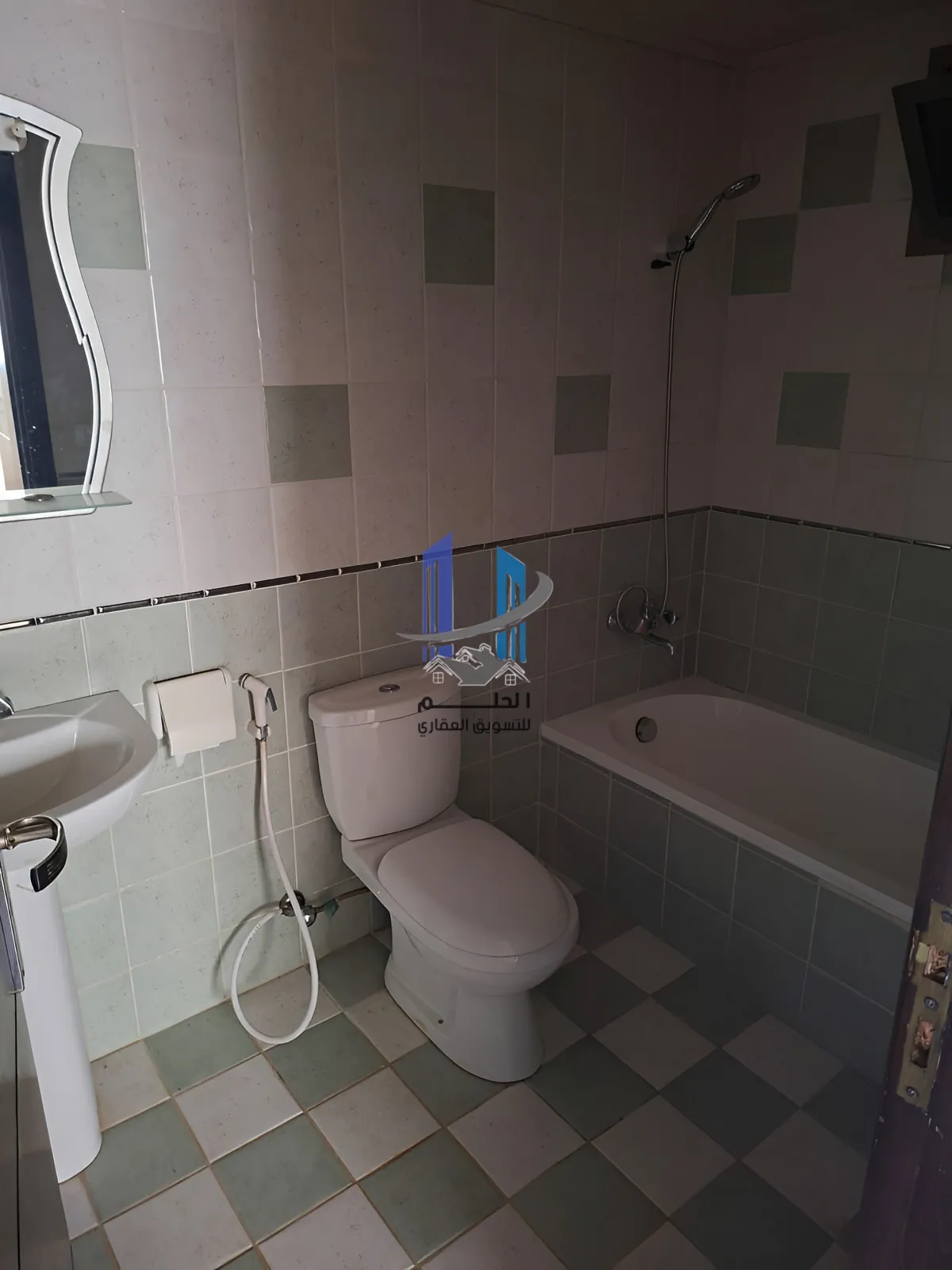 شقة for rent in نبطية التحتا، لبنان