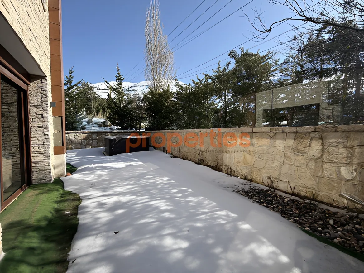 Chalet for Sale in Faqra