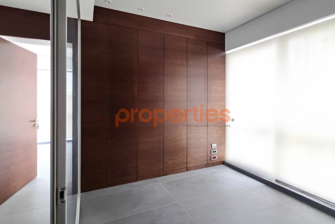 Office for Rent in Horch Tabet