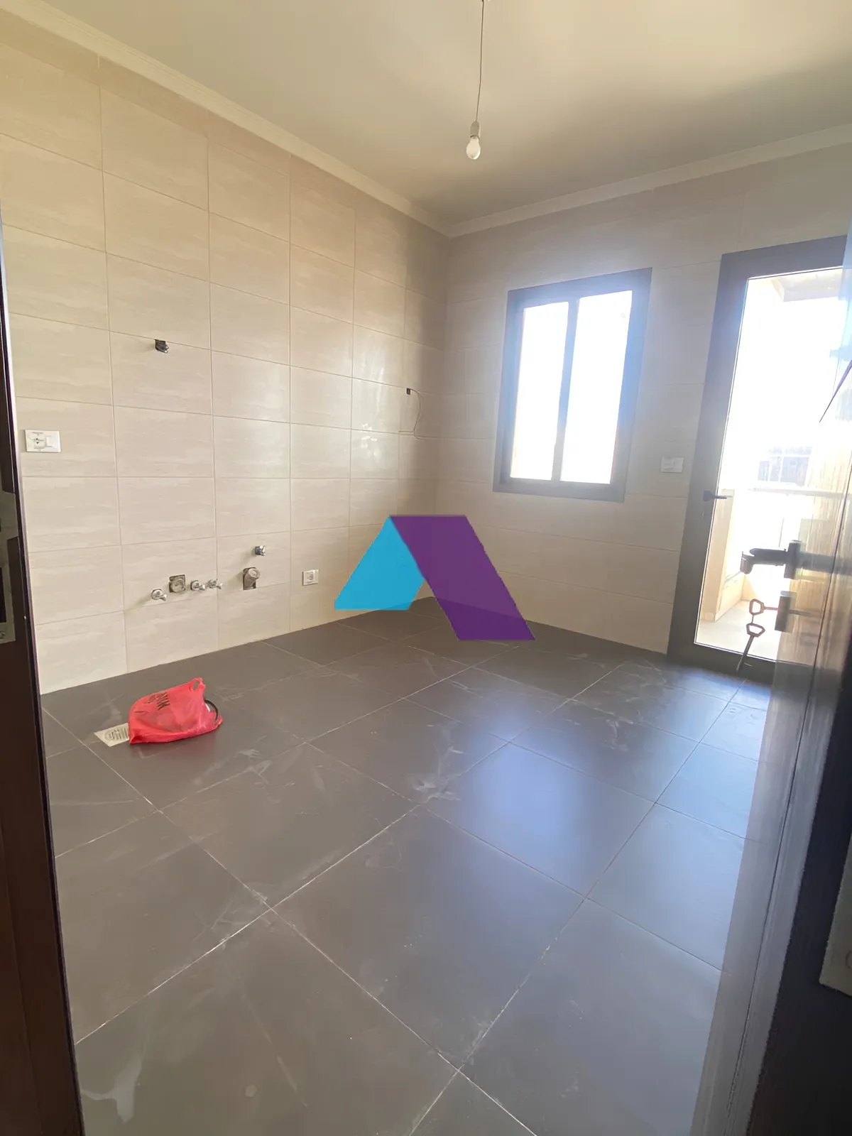 Apartment for Sale in Jdeideh - 2 bed, 2 bath