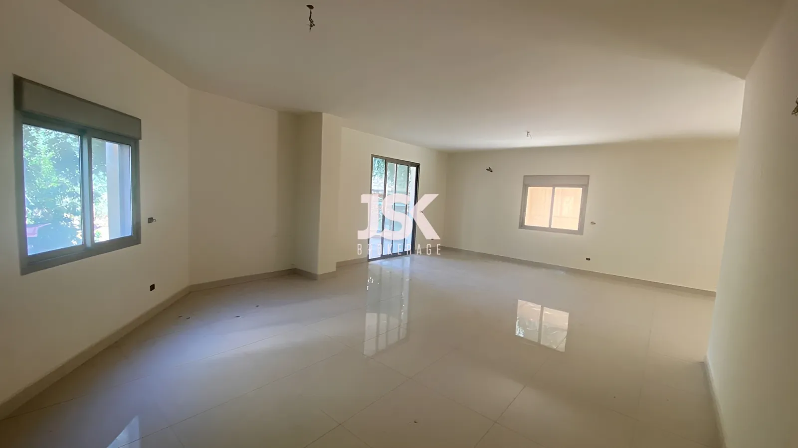Apartment for Sale in Dik El Mehdi - 3 bed, 4 bath