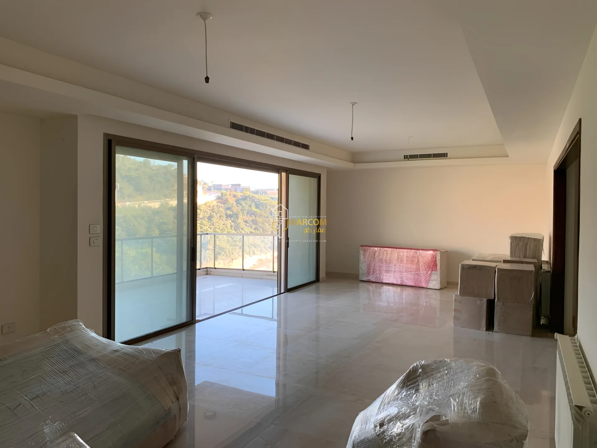 Apartment for Sale in Bsalim - 3 bed, 5 bath